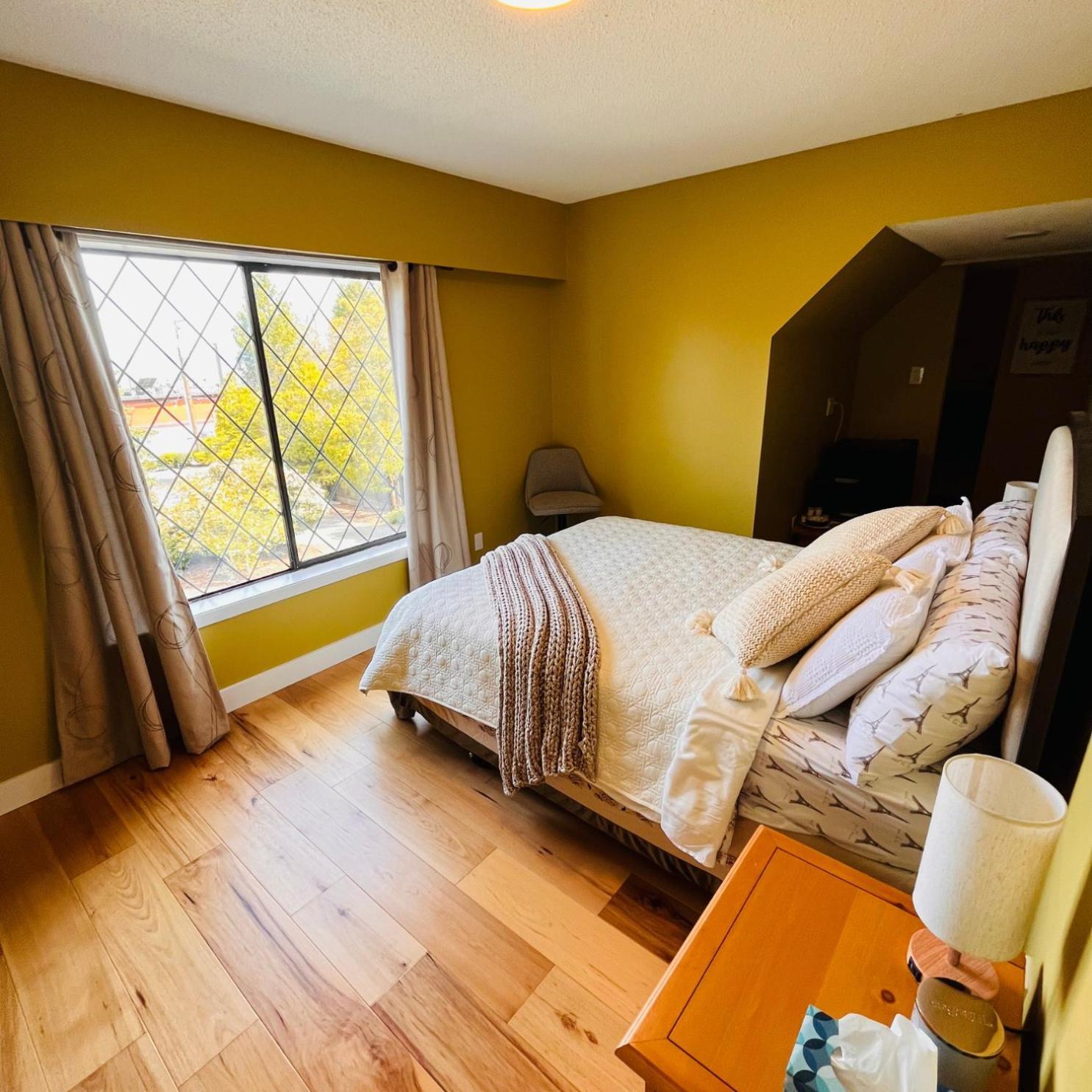 Oceanside Manor - Fancy Room - Golf Course & Beach View Кваликум-Бич Экстерьер фото